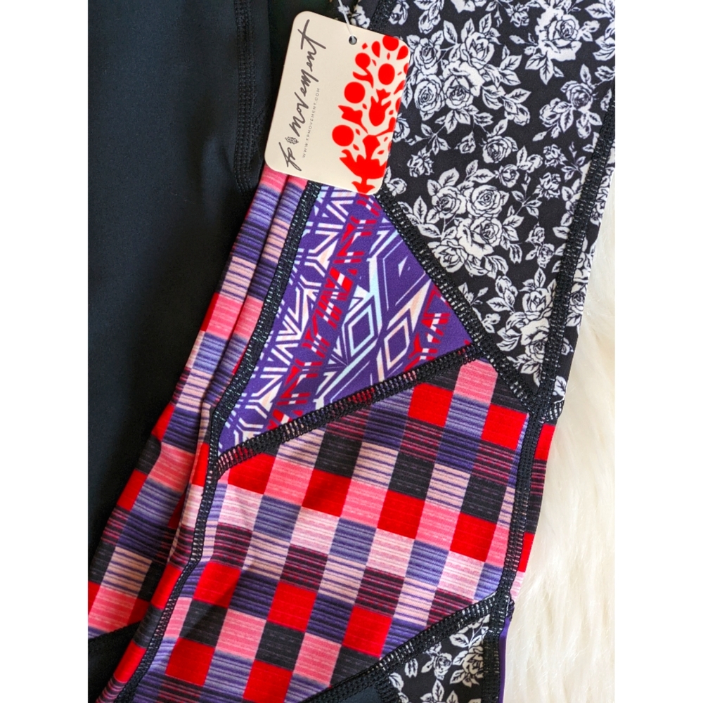 FREE PEOPLE MOVEMENT Athletic Compression Leggings Dare Devil Print Active Wear